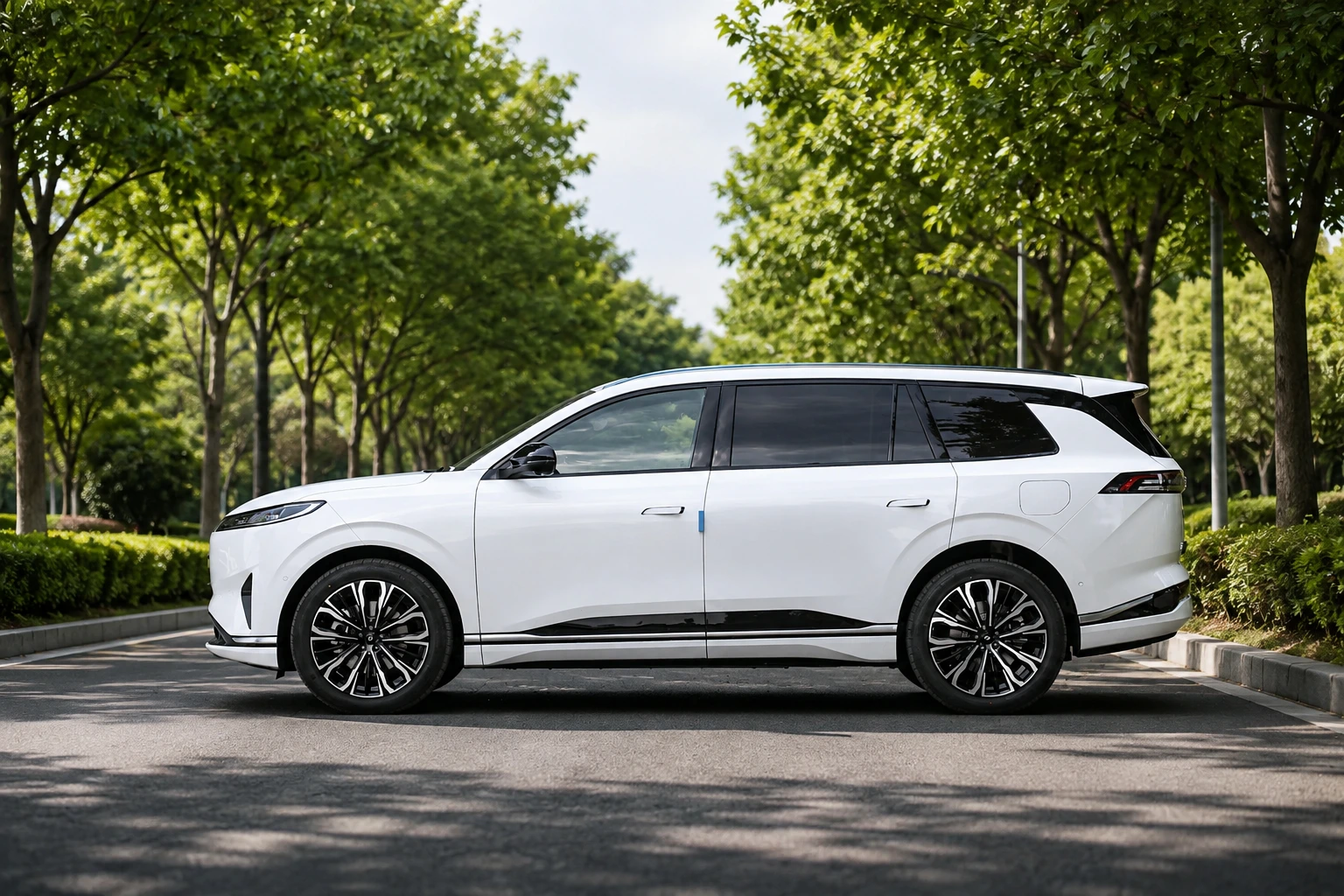 New vehicle side profile exterior design showcase
