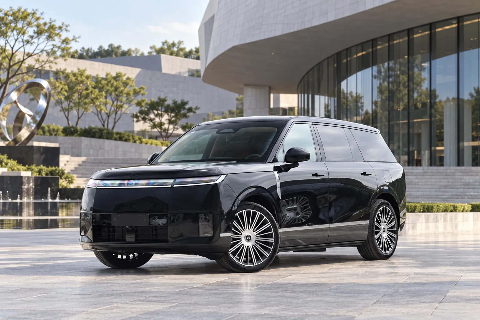XPeng GX 2026 Range-Extended 1585 AWD UltraSE front three-quarter view