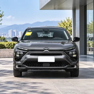 Citroen C5 X 2024 1.6T Extraordinary Power front view