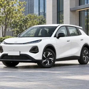 CHANGAN NEVO Q05 2026 405Air front three-quarter view