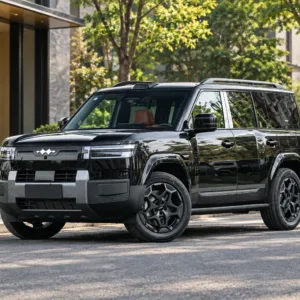 Formula Leopard Titanium 7 2025 190km 4WD Ultra Edition front side view