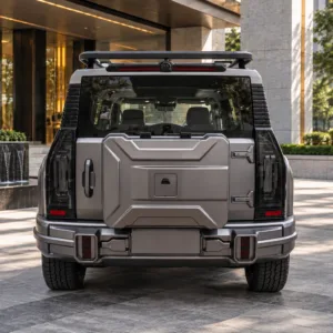 JETOUR Traveler 2025 2.0TD DCT Four-Wheel Drive Star Guardian rear view