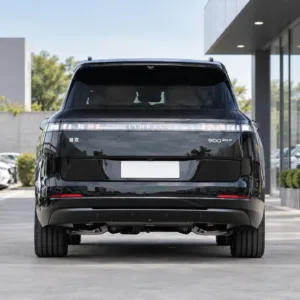 Lynk & Co 900 2025 2.0T Ultra rear view