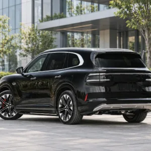 Zeekr 8X 2026 Model Ultra+ Edition 70kWh rear three-quarter view