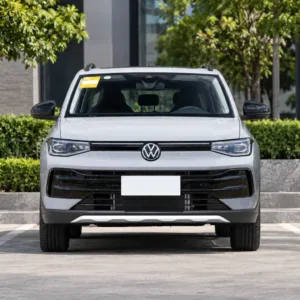 Volkswagen Tharu 2025 NewRui 300TSI Prestige Edition front view
