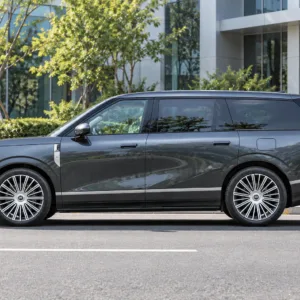XPeng GX 2026 Range-Extended 1585 AWD UltraSE side profile